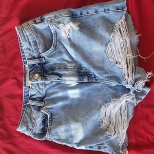 Crazy little fringe distressed denim jean shorts size 2 US